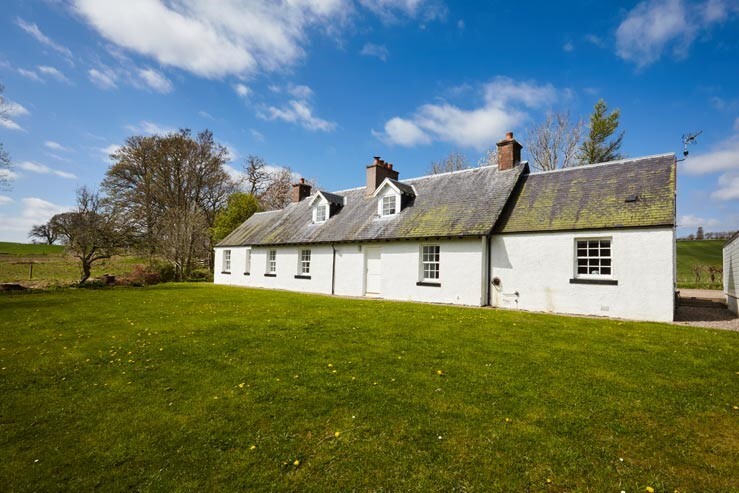 The exterior of East Campsie Cottage