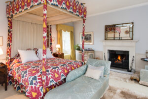 Airlie Castle · Tower Bedroom