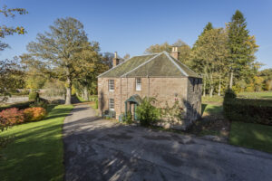 Square Cottage · Exterior